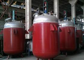 蒸汽加熱反應(yīng)釜、導(dǎo)熱油循環(huán)加熱反應(yīng)釜 
