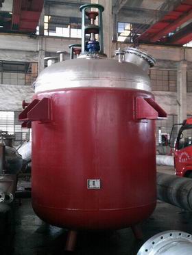 蒸汽加熱反應(yīng)釜、導(dǎo)熱油循環(huán)加熱反應(yīng)釜 