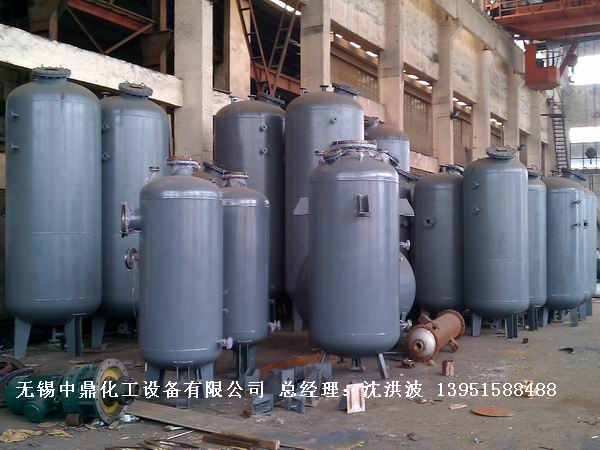 不銹鋼立式儲(chǔ)罐、碳鋼立式儲(chǔ)罐、立式儲(chǔ)罐 