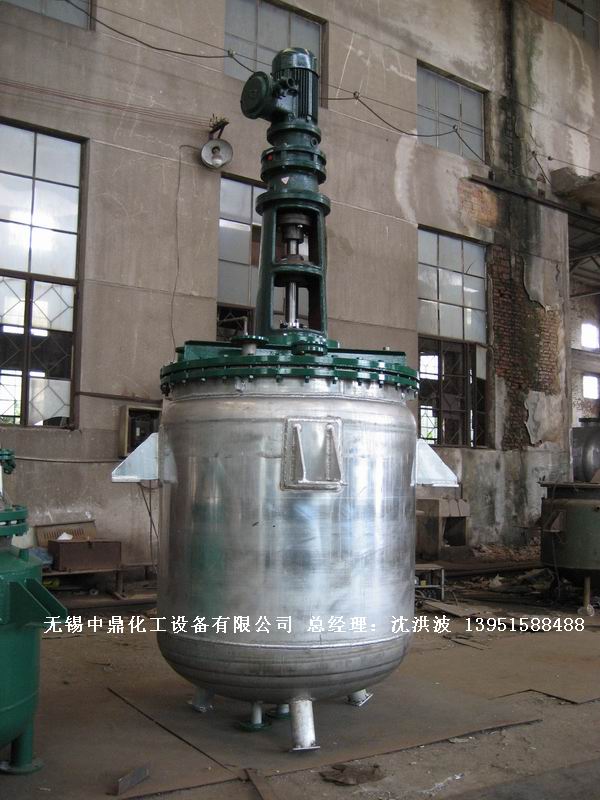 濃硝酸儲(chǔ)罐、鋁儲(chǔ)罐、濃硝酸高位槽、鋁高位槽、濃硝酸計(jì)量罐 