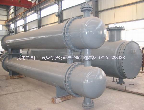 700㎡列管式換熱器(大型冷凝器)