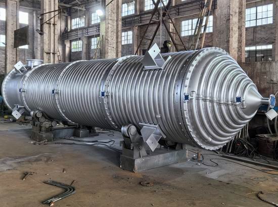 外盤半管式刮板薄膜蒸發(fā)器