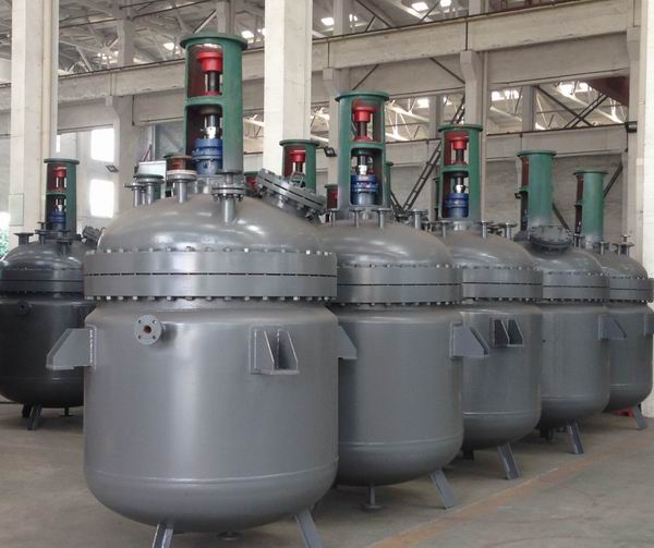 蒸汽加熱反應(yīng)釜、導(dǎo)熱油循環(huán)加熱反應(yīng)釜